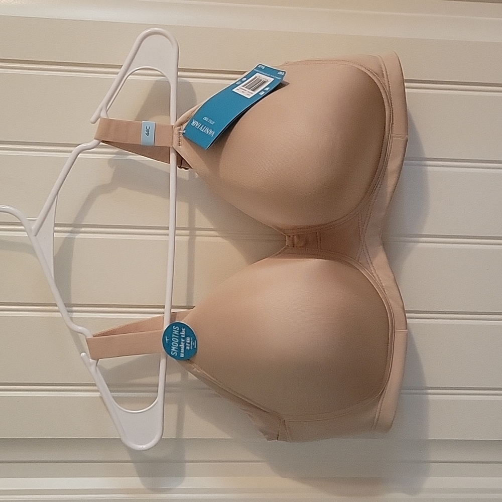 Vanity Fair Full Figure Back and Side Smoothing Bra Size 44C